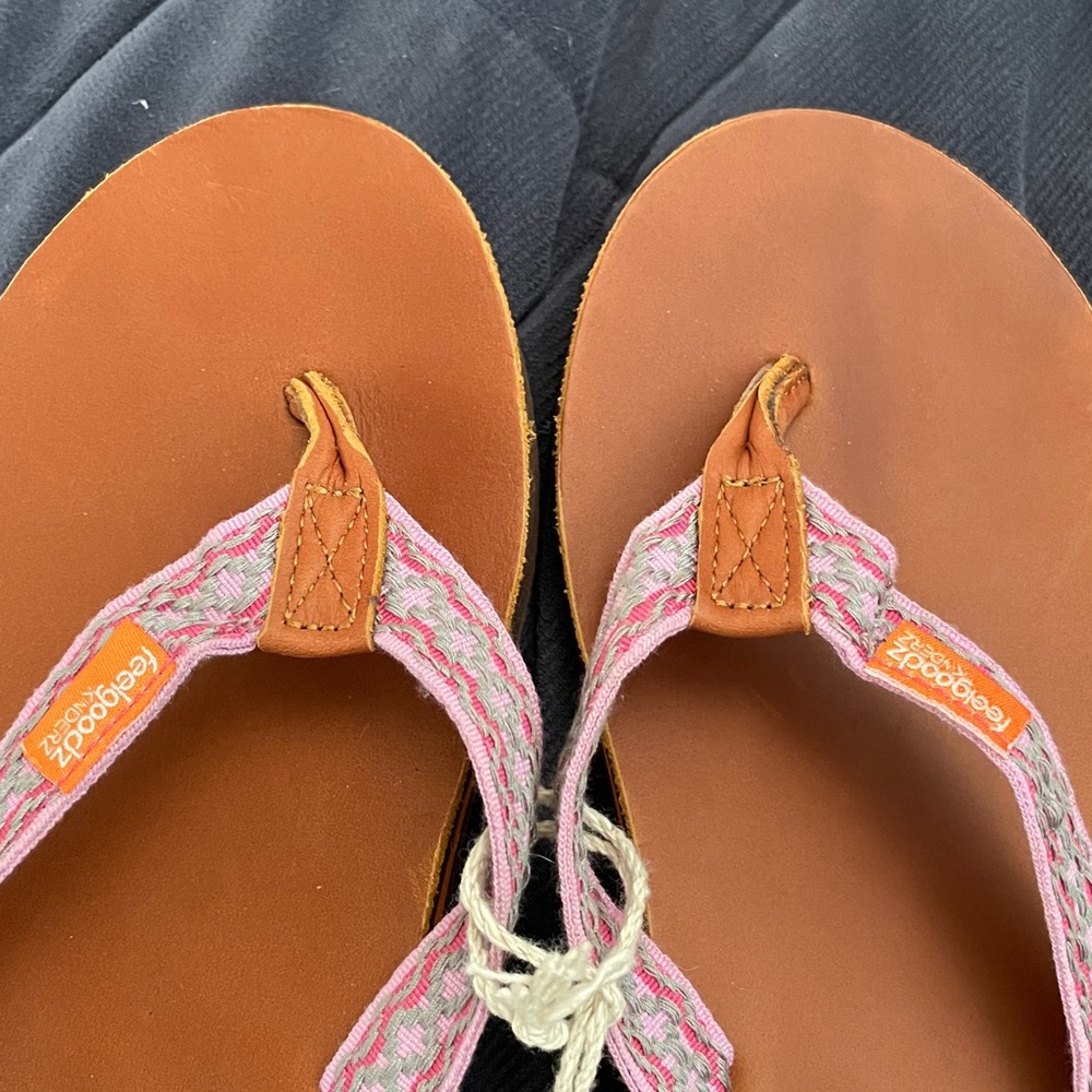 Feelgoodz Aurora flip flops